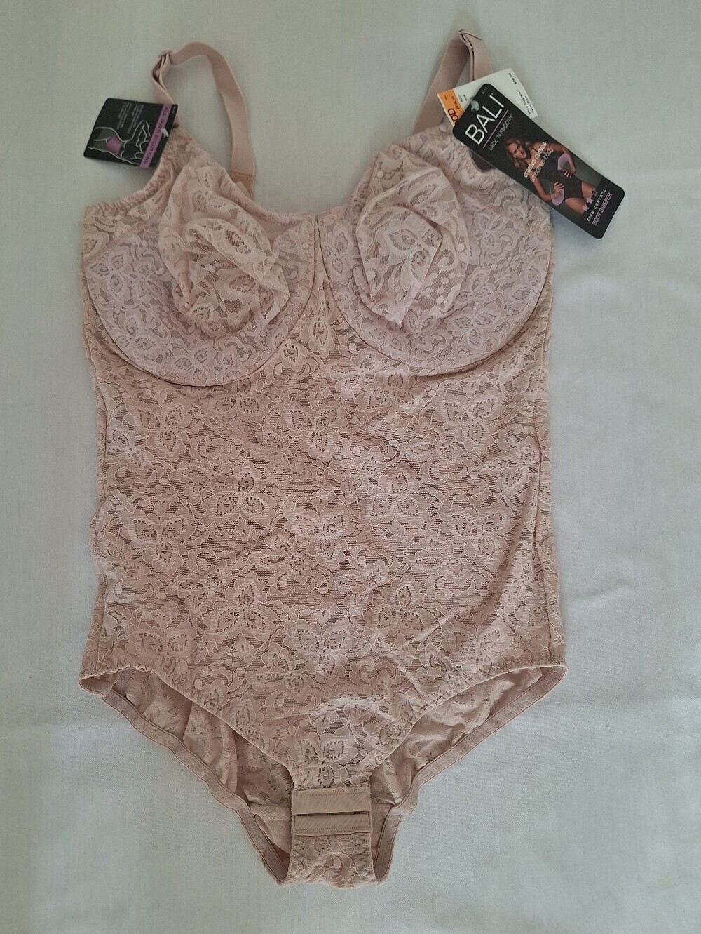 NWT Bali Lace Underwire Bodysuit